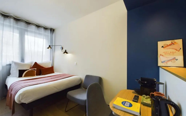 Mercure Gentilly .