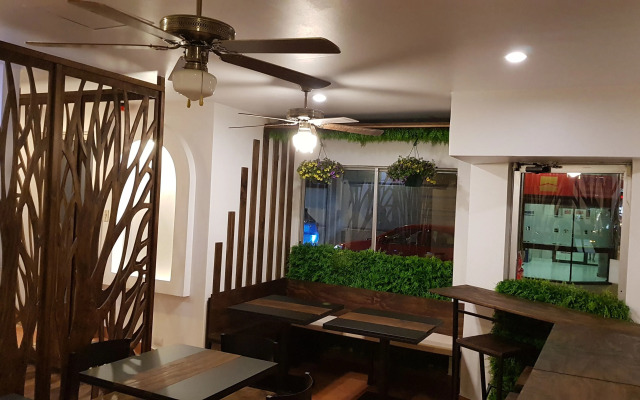 Park View - Airport & City Hotel