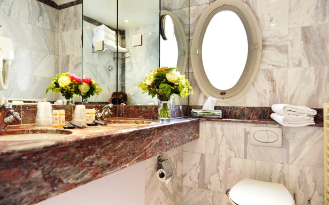 Hotel Renoir*** Paris Montparnasse