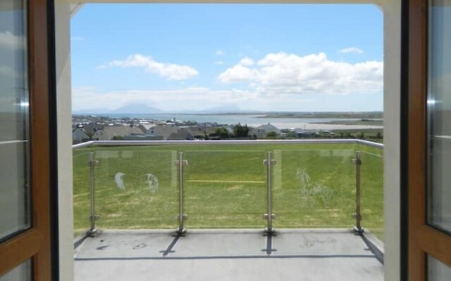 Luxury 4 Bedroom House in Tallagh Hill, Belmullet