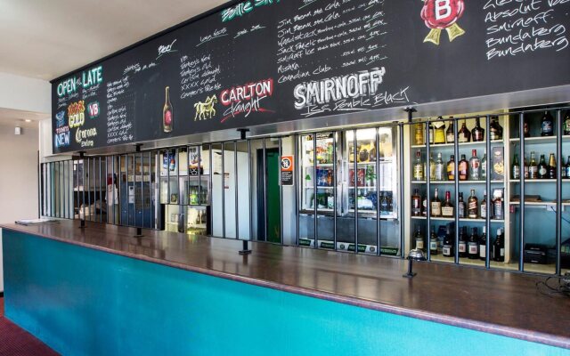 Villawood Hotel