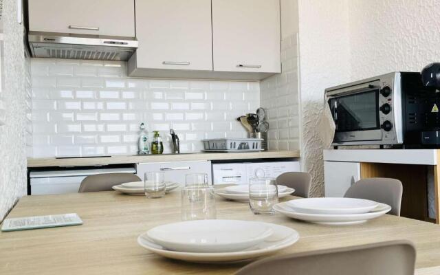 Appartement Lumio, 1 pièce, 4 personnes - FR-1-63-314