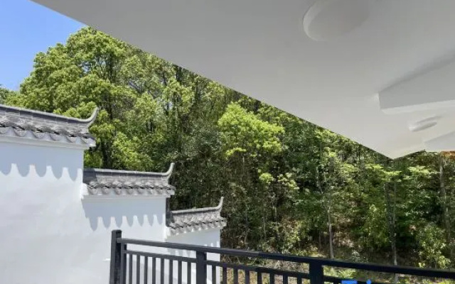 Shuanglu pavilion – Outside – Wuxi
