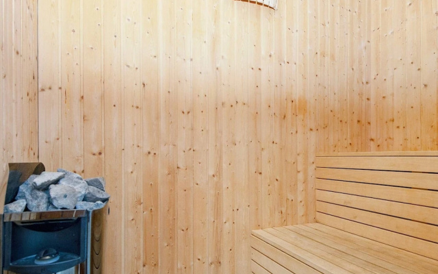 14 Person Holiday Home in Grenaa-by Traum