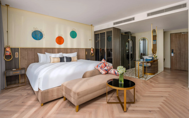 Wyndham Hoi An Royal Beachfront Resort & Villas