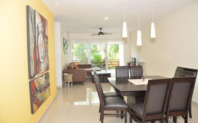 Condo Sabia Apartments by CSR