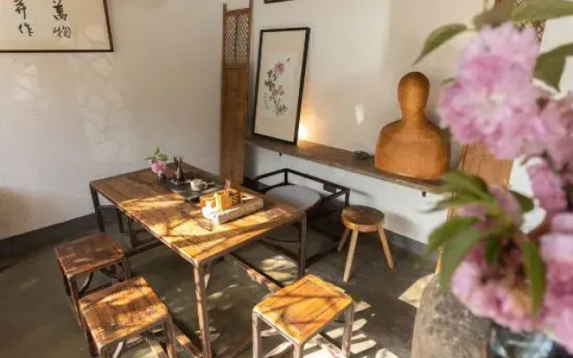 Jiangyuan Impression Guesthouse