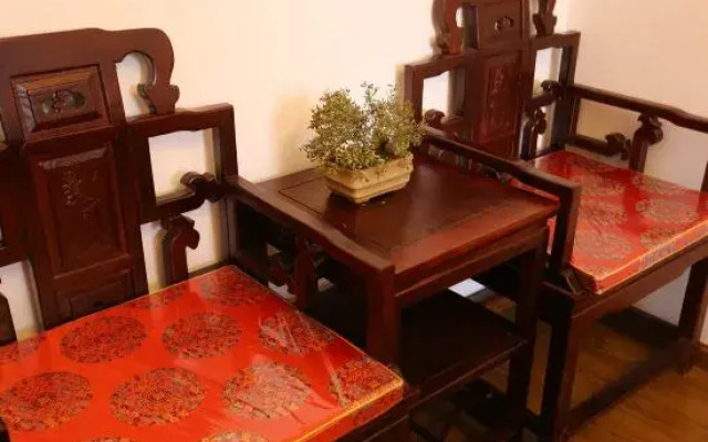 Jinglan wuzhenyuan Xiaoxiao courtyard B & B