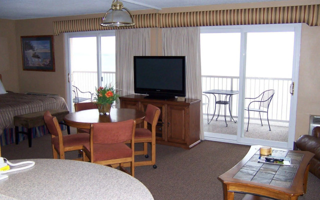 Pinestead Reef Resort