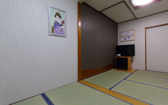 Haru Hotel