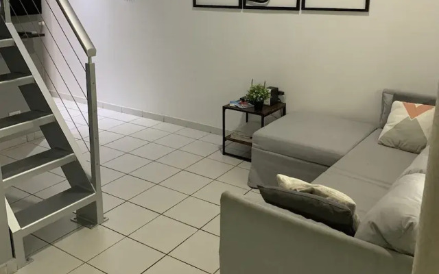 Cozy one-bedroom & mezzanine apartment