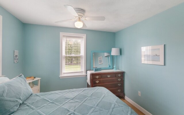 Shore To Please - Enjoy A Relaxing Getaway In Bonnet Shores 3 Bedroom Home by Redawning