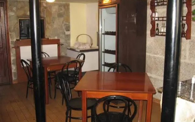 Hostal Casais