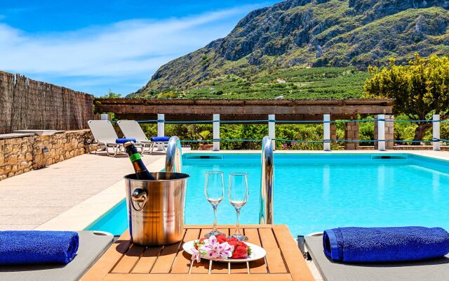 Cretan Kera Villa Heated Pool