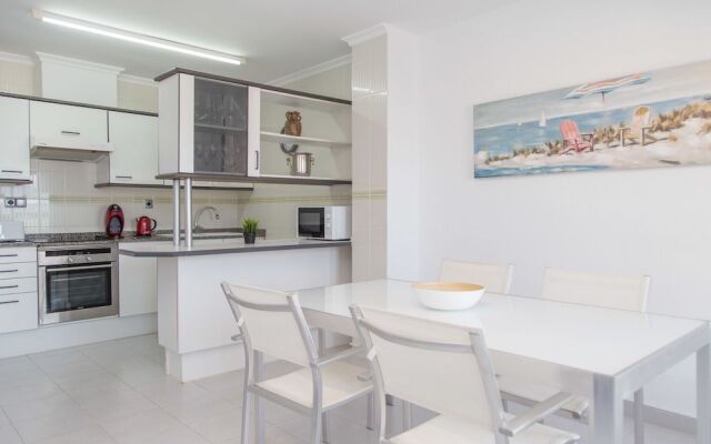Los Olivos Apartment