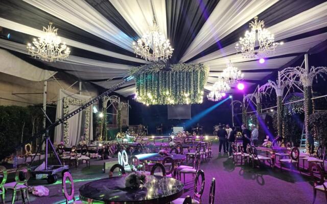 Rehana Plaza Hotel
