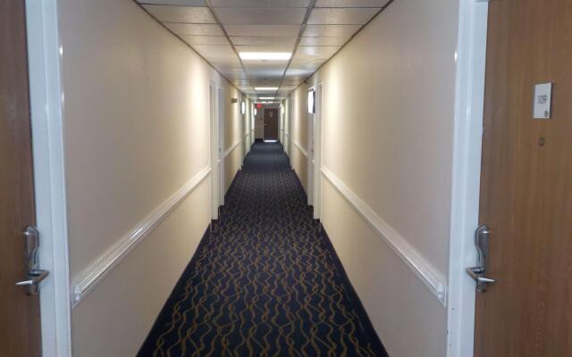 Best Western Plus Stevens County Inn