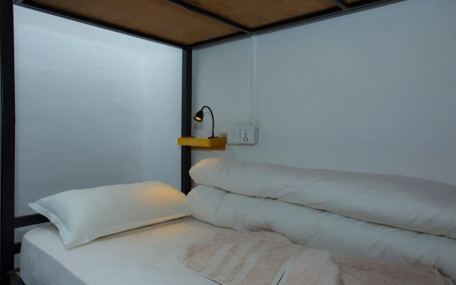 Yakety Yak Hostel