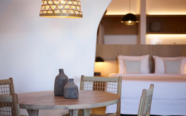 Melidonia Suites