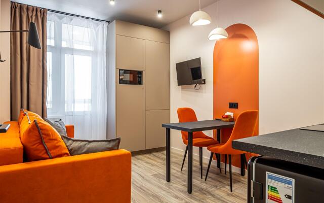 RentFlat on 15/2 Rossiyskiy Avenue