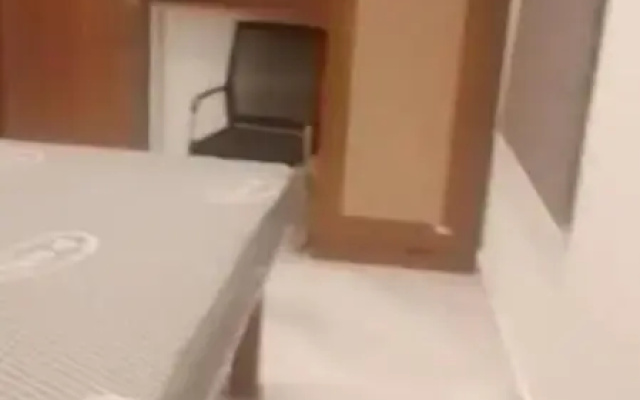 A28 Orange Bricks