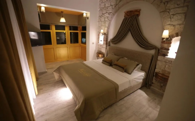Puka Otel Alacatı