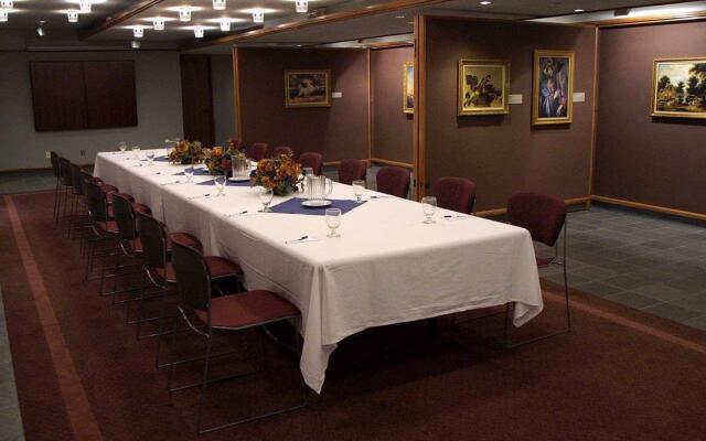 Hilton Garden Inn Kansas City