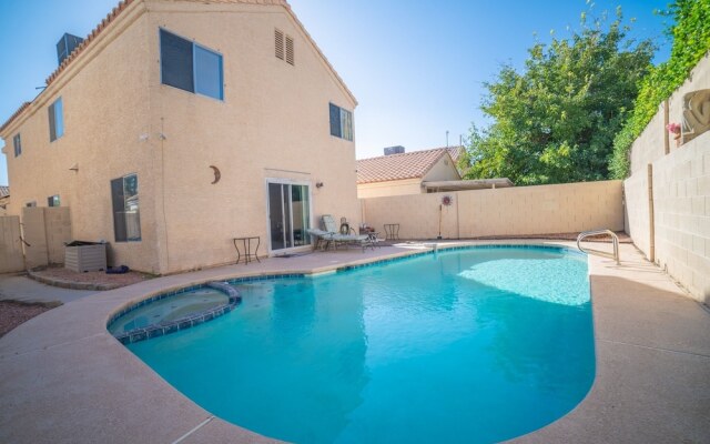 Las Vegas Oasis With Sparkling Pool 3 Bedroom Home by Redawning