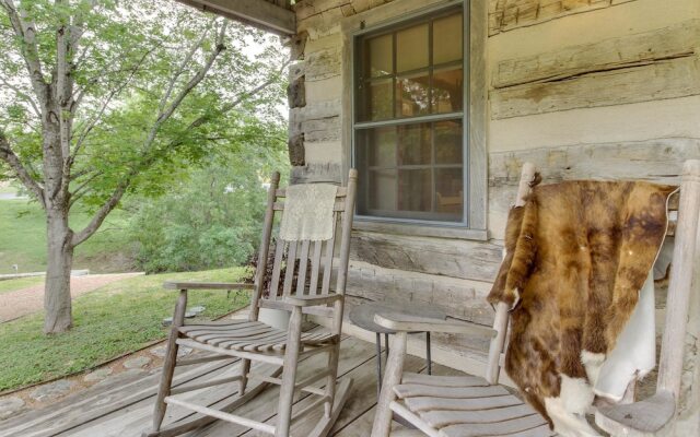 Town Creek Log Cabin