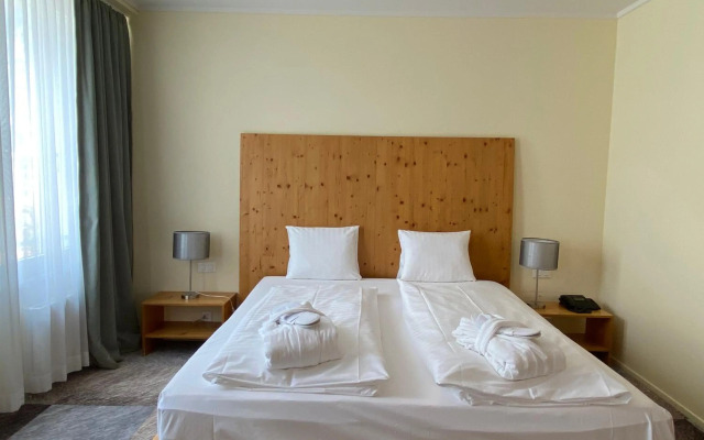 Thermalhotels und Walliser Alpentherme & SPA Leukerbad