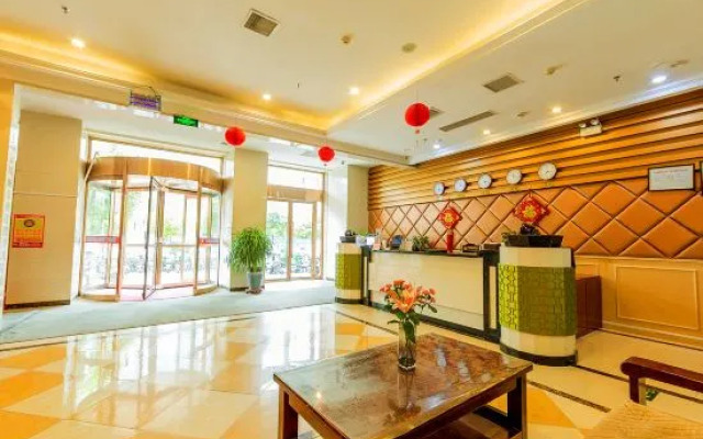 Yunchuan Lijing Hotel (Zhumadian Wenming Avenue Experimental Primary School Branch)