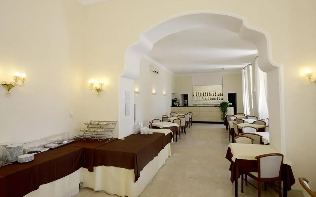 Grand Hotel Mediterranée