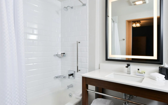 Four Points by Sheraton Kansas City Olathe