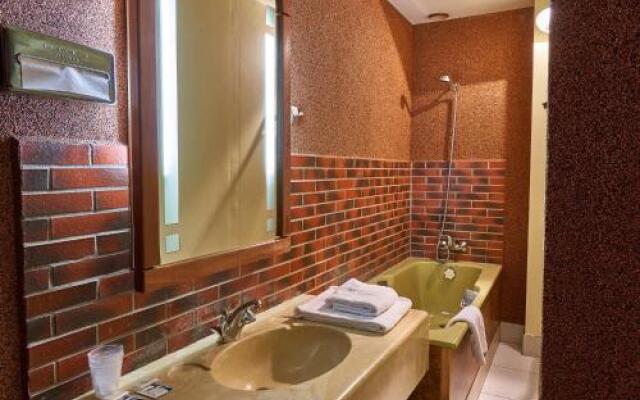 Aux Prisons de Montagny