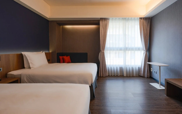 Holiday Inn Express Kaohsiung Love River by IHG