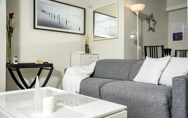 SAT24 - 2 bedroom, close to Puerto banus