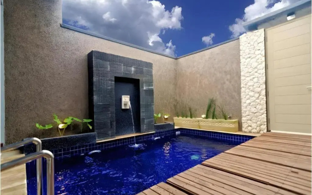Bali Rich Villa