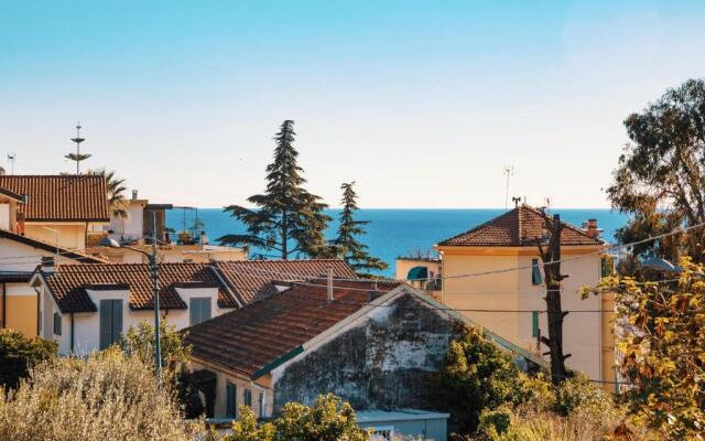 Art Apartment in Sanremo