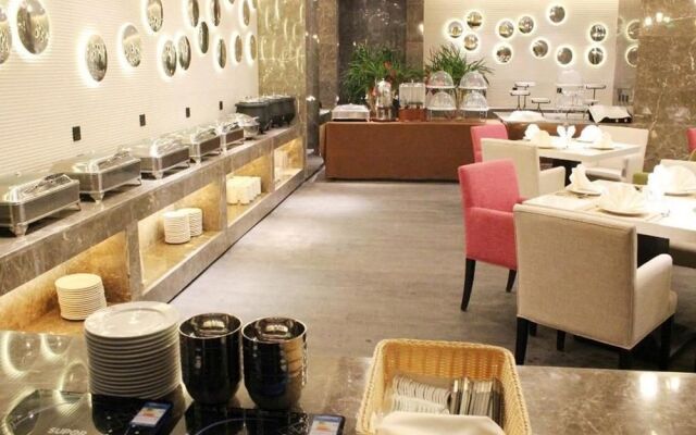 Thank Inn Plus Hotel Henan Zhengzhou  Economic and Technological Development Zone Tower
