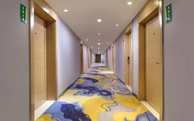 Yester Meitu Hotel (Guilin Railway Station Xiangshan Park Branch)