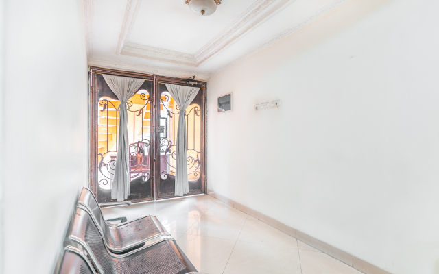 OYO 2765 Mulia Raja