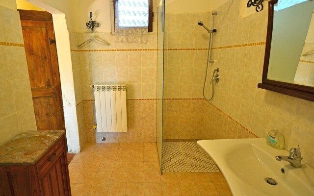 Modern Holiday Home in Rosignano Marittimo Near Forest