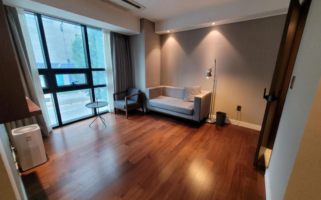 Baiton Seoul Dongdaemun