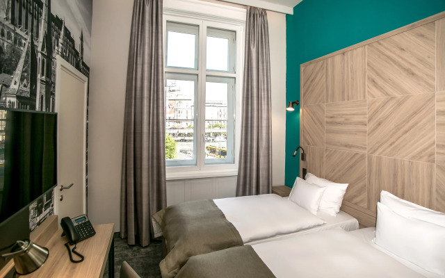 T62 Hotel