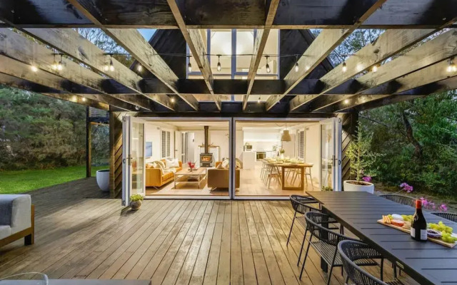 The Coast Country Cottage
