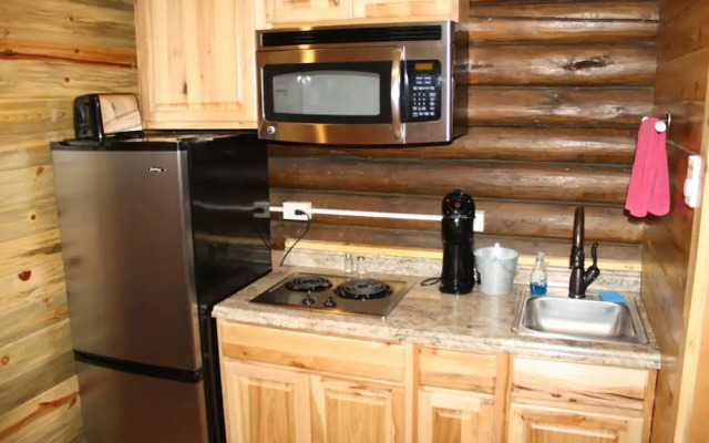 The Historic Wapiti Lodge