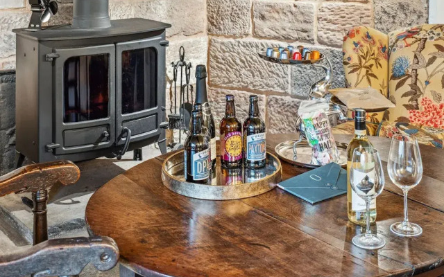 Host Stay Old Hall - Middle Mayfield