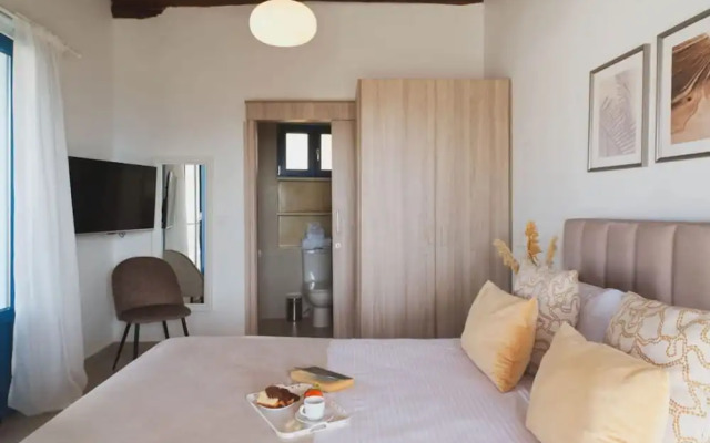 The Orchard Loft a Secluded Suite