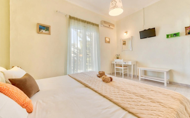 Panorama Studios & Apartments