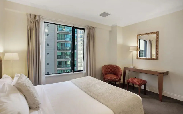 City Hideaway 1 BR Apt with Pool - Gym